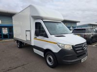 MERCEDES-BENZ SPRINTER