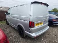 VOLKSWAGEN TRANSPORTER